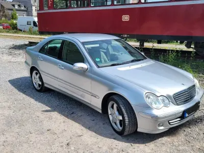 Gebraucht Mercedes C280 231 PS (169 kW) 2007 Silber Limousine