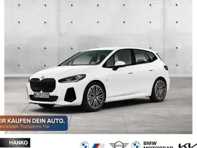 Gebraucht BMW 223 Active Tourer Luxury Line 218 PS (160 kW) 2024 Weiß Van / Kleinbus