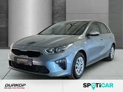 Gebraucht Kia Ceed Attract 101 PS (74 kW) 2020 Silber Kleinwagen
