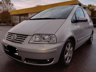 VW Sharan