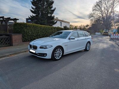 Second-hand BMW 525 Luxury Line 218 CP (160 kW) 2014 Alb Break