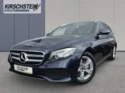 Gebraucht Mercedes E220 Avantgarde 194 PS (142 kW) 2017 Blau Kombi