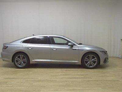 Silber Gebraucht 2022 VW Arteon R-line Limousine | 22.380 € (Etwas zu teuer)