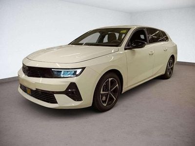 Lack weiss banquise/typ aussen Gebraucht 2024 Opel Astra Kombi | 21.780 € (Superpreis)