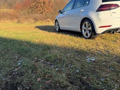 Weiß Gebraucht 2019 VW Golf GTI Limousine | 18.100 € (Guter Preis)