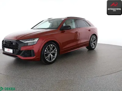 Gebraucht Audi Q8 S-Line 381 PS (280 kW) 2022 Rot SUV