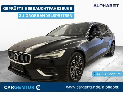 Gebraucht Volvo V60 Inscription 398 PS (292 kW) 2022 Schwarz Kombi