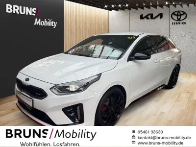 Gebraucht Kia ProCeed GT GT 204 PS (150 kW) 2020 Weiss Kleinwagen