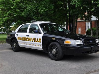 Gebraucht Ford Crown Victoria 240 PS (176 kW) 2008 Weiß Limousine