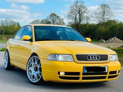 Usata Audi S4 265 CV (194 kW) 1999 Giallo Berlina