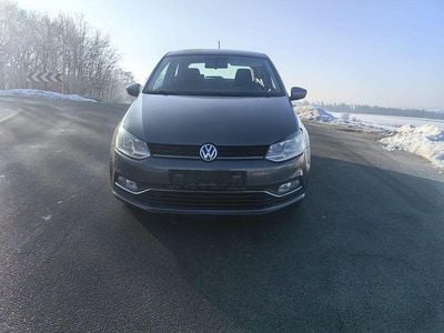 Gebraucht VW Polo Comfortline 75 PS (55 kW) 2016 Grau Kleinwagen