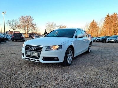 Weiß Gebraucht 2010 Audi A4 Ambiente Kombi | 6.280 € (Superpreis)