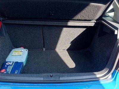 Usata VW Polo Basis 75 CV (55 kW) 2003 Blu Berlina