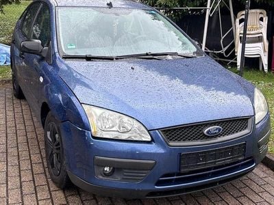 Gebraucht Ford Focus Ambiente 101 PS (74 kW) 2006 Blau Limousine