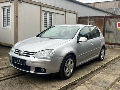 Second-hand VW Golf V Goal 75 CP (55 kW) 2006 Argintiu Hatchback