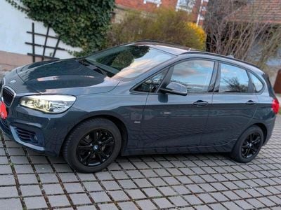 BMW 218