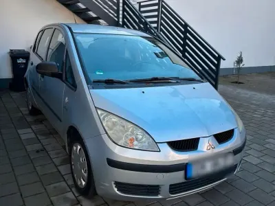 Gebraucht Mitsubishi Colt 75 PS (55 kW) 2005 Silber Kleinwagen