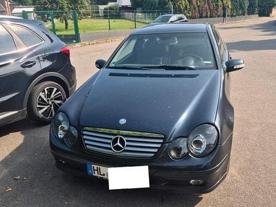 Mercedes C180