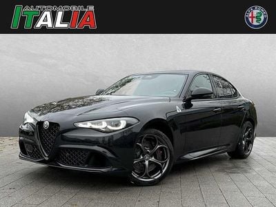 Schwarz (nero alfa) Gebraucht 2024 Alfa Romeo Giulia Quadrifoglio Limousine | 75.890 € (Guter Preis)