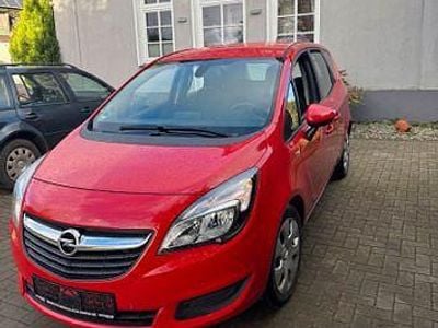 Gebraucht Opel Meriva drive 140 PS (102 kW) 2016 Rot Van / Kleinbus