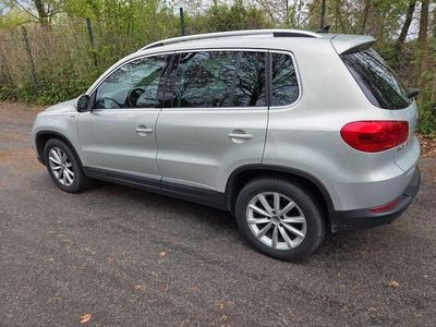 Używany VW Tiguan Sportline 122 KM (89 kW) 2015 Srebrny SUV