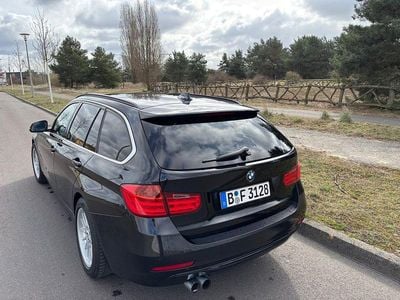 Gebraucht BMW 328 Sport Line 245 PS (180 kW) 2013 Schwarz Kombi