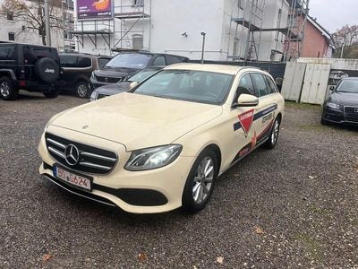 Mercedes E220