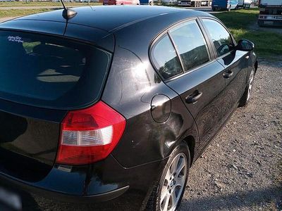Second-hand BMW 116 116 CP (85 kW) 2005 Negru Hatchback