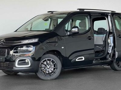 Gebraucht Citroën Berlingo Feel 110 PS (80 kW) 2019 Schwarz / onyxschwarz / uni Van / Kleinbus