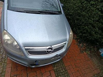 Gebraucht Opel Zafira 105 PS (77 kW) 2006 Van / Kleinbus