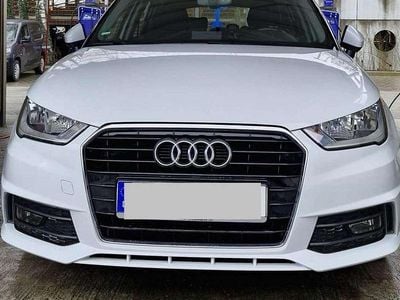 Weiß Gebraucht 2017 Audi A1 Sportback Sport Kleinwagen | 15.450 € (Fairer Preis)