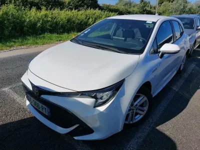 Gebraucht Toyota Corolla 122 PS (89 kW) 2021 Weiß Limousine