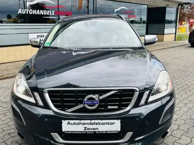 Używany Volvo XC60 R-Design 215 KM (158 kW) 2012 Szary SUV
