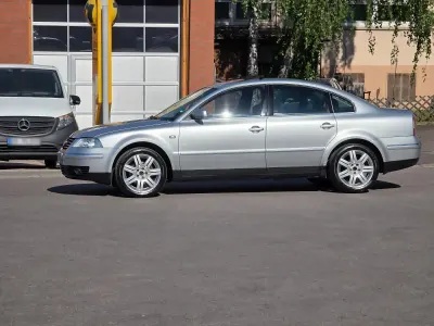 Gebraucht VW Passat 150 PS (110 kW) 2003 Silber Limousine