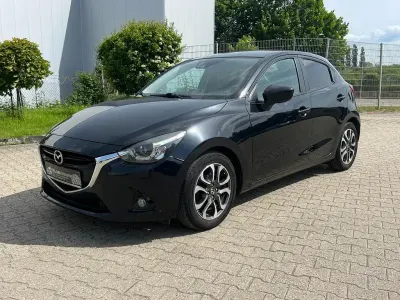 Gebraucht Mazda 2 90 PS (66 kW) 2016 Schwarz Limousine