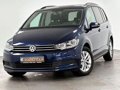 Gebraucht VW Touran Comfortline 116 PS (85 kW) 2017 Blau Van / Kleinbus