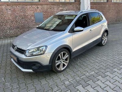 Usata VW Polo Cross 90 CV (66 kW) 2011 Beige Utilitaria