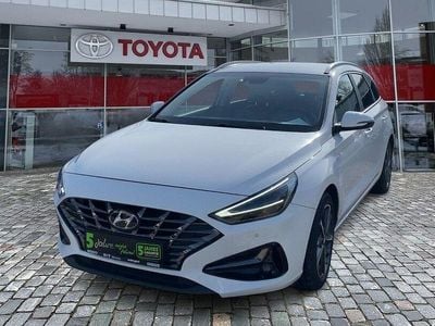 Gebraucht Hyundai i30 Trend 159 PS (116 kW) 2021 Weiß Kombi