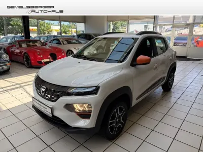 Gebraucht Dacia Spring Comfort Plus 33 kW (45 PS) 2021 Weiß Kleinwagen
