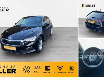 Gebraucht Skoda Scala Style 150 PS (110 kW) 2023 Blackmagic perleffekt Kleinwagen