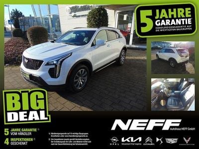 Weiß Gebraucht 2022 Cadillac XT4 SUV | 24.890 €