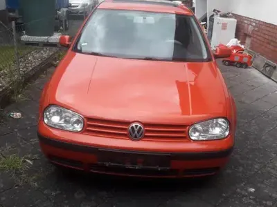 Gebraucht VW Golf III Basis 75 PS (55 kW) 1999 Orange Limousine