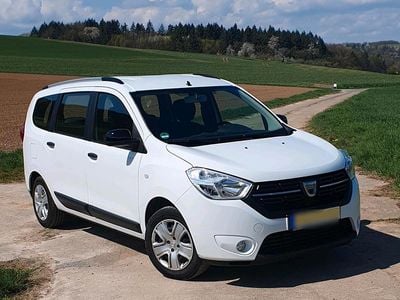 Dacia Lodgy