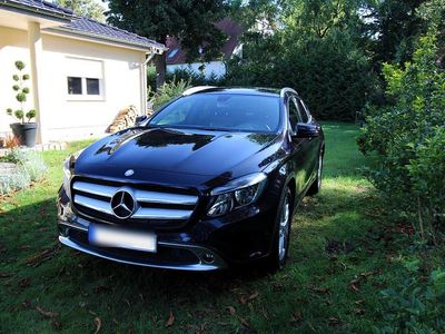 Mercedes GLA200