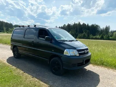 Gebraucht Toyota HiAce 117 PS (86 kW) 2012 Schwarz Van
