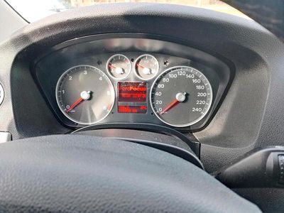 Usata Ford Focus 116 CV (85 kW) 2007 Grigio Station wagon