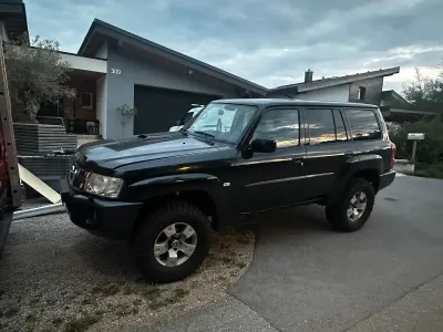 Gebraucht Nissan Patrol 193 PS (141 kW) 2005 Schwarz SUV