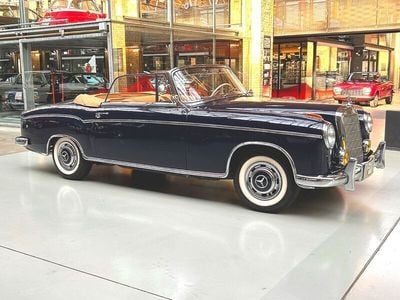 Gebraucht Mercedes 220 101 PS (74 kW) 1956 Blau Cabrio