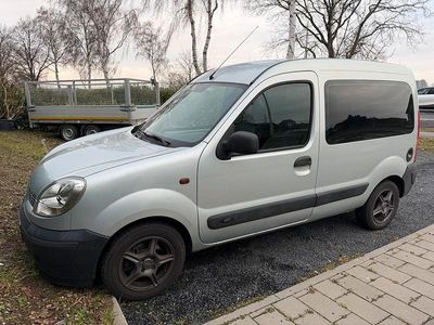 Andere farben Gebraucht 2004 Renault Kangoo Limousine | 2.450 € (Etwas zu teuer)