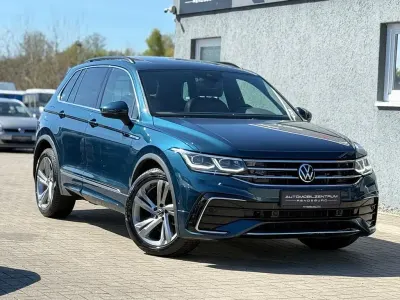 Second-hand VW Tiguan R-line 150 CP (110 kW) 2022 Albastru SUV
